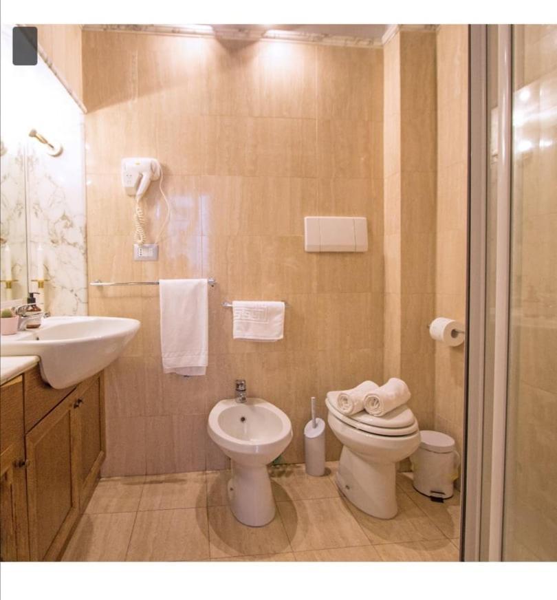 Lovely Apartments In City Centre "Third Floor, Without Elevator" Rome Luaran gambar